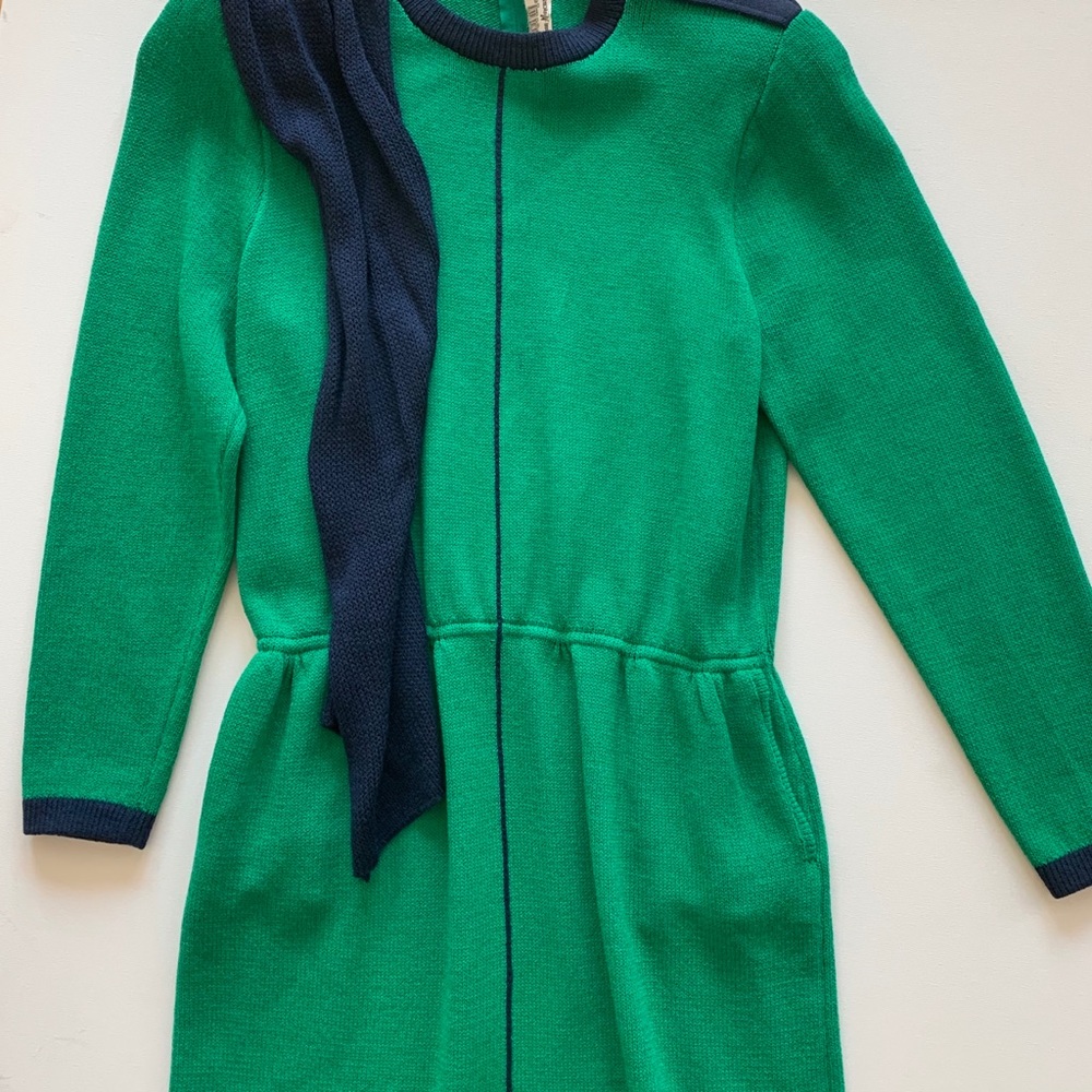 St. John for Neiman Marcus emerald green dress size 12